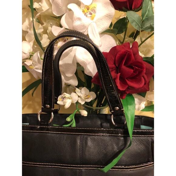 Coach F14887 Women's Laura BLACK Leather Tote (PU1700 - Picture 6 of 13